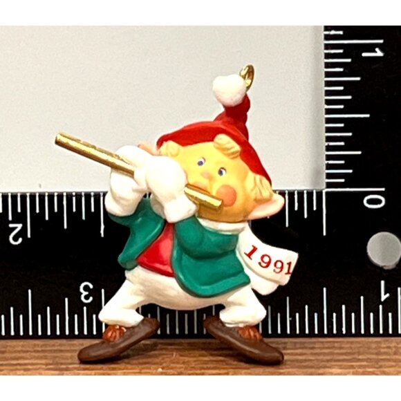 1991 HALLMARK KEEPSAKE ORNAMENT QX437-9 HARK IT'S HERALD FIFE - Picture 4 of 6